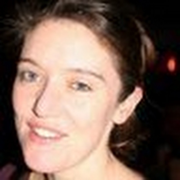 Meet your Posher, Hilary - Picture 1 of 1